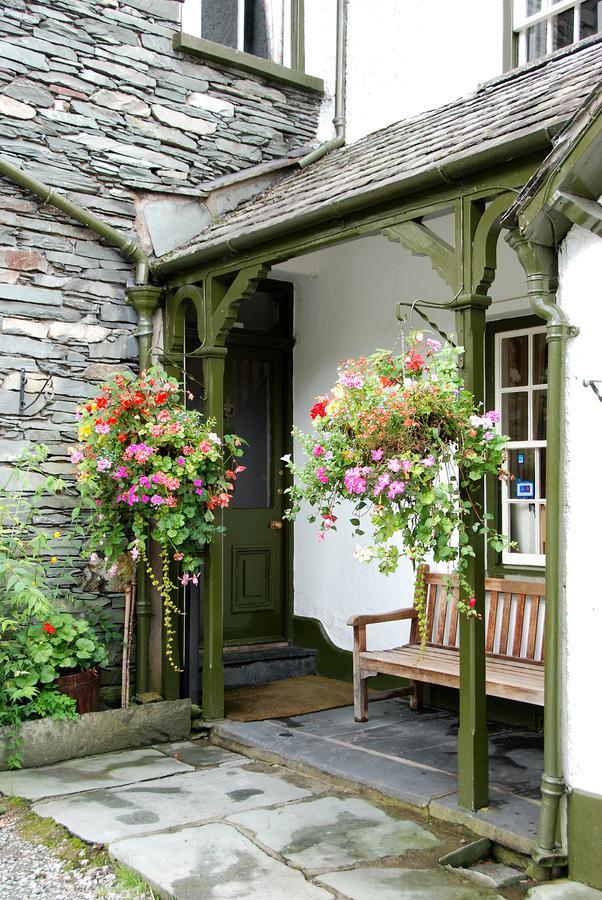 The Old Dungeon Ghyll Hotel Great Langdale Exterior foto